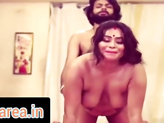 Pati Ki Jaate Hi Padosi Ne Chod Di Bhabhi